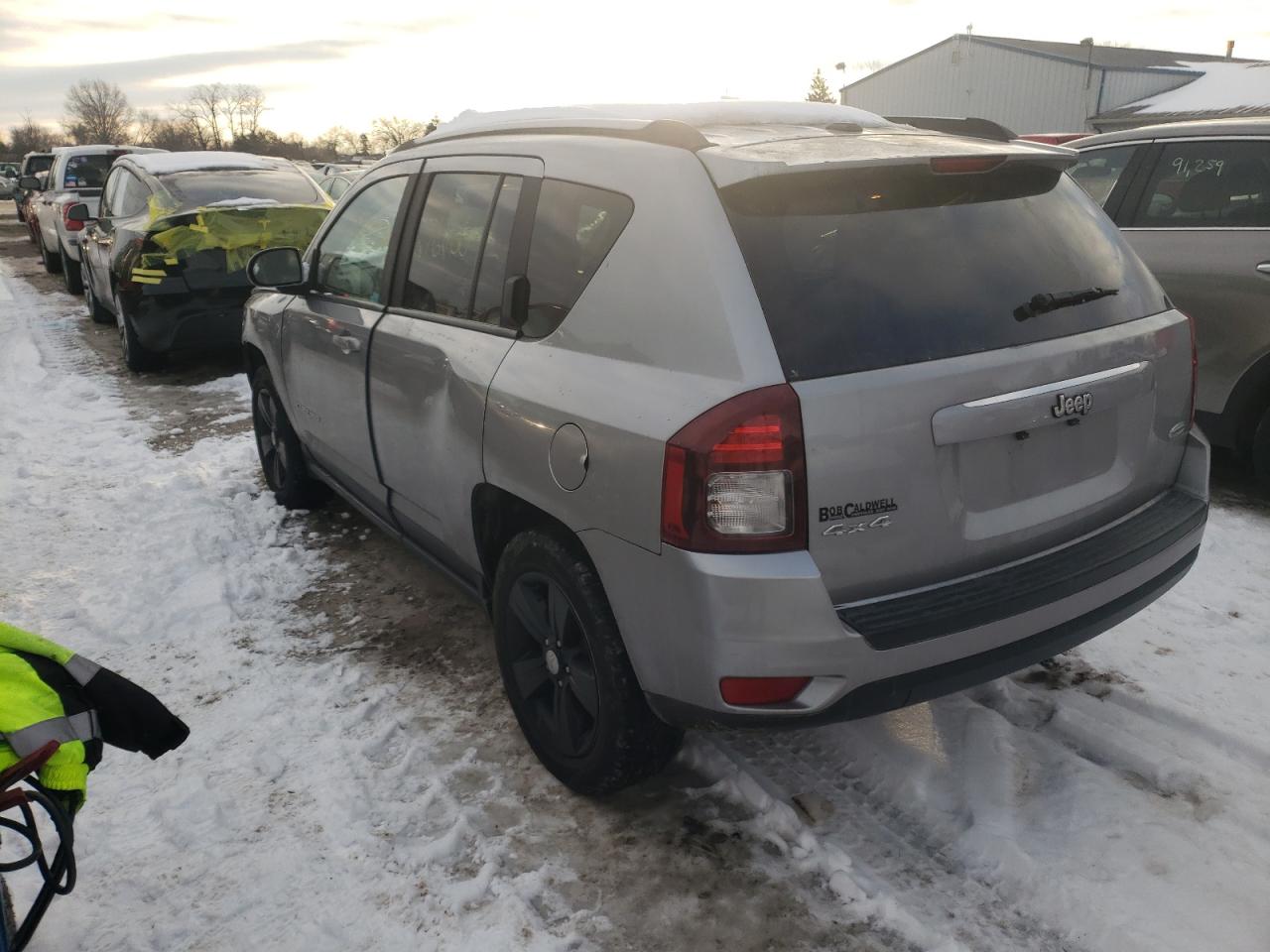 Photo 3 from auction – 2016 JEEP COMPASS LA with VIN 1C4NJDEB4GD713071