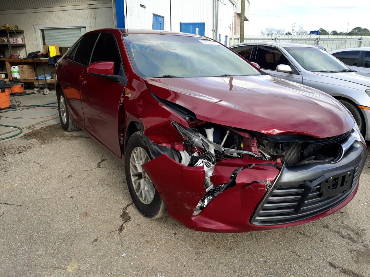 TOYOTA CAMRY LE 2017 with VIN 4T1BF1FK3HU733293 - Photo from auction