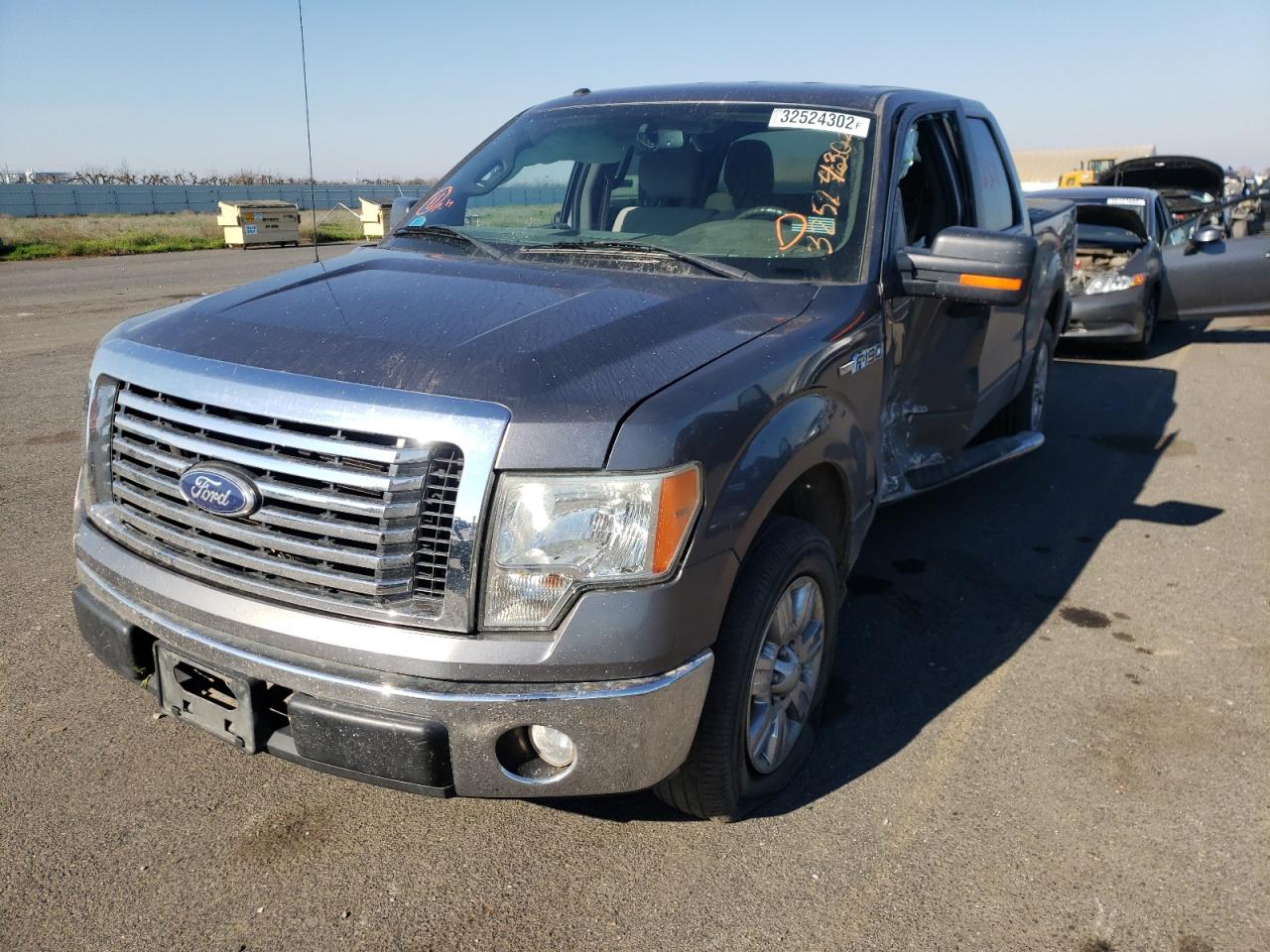 Photo 2 from auction – 2010 FORD F150 SUPER with VIN 1FTEW1C82AFC52729