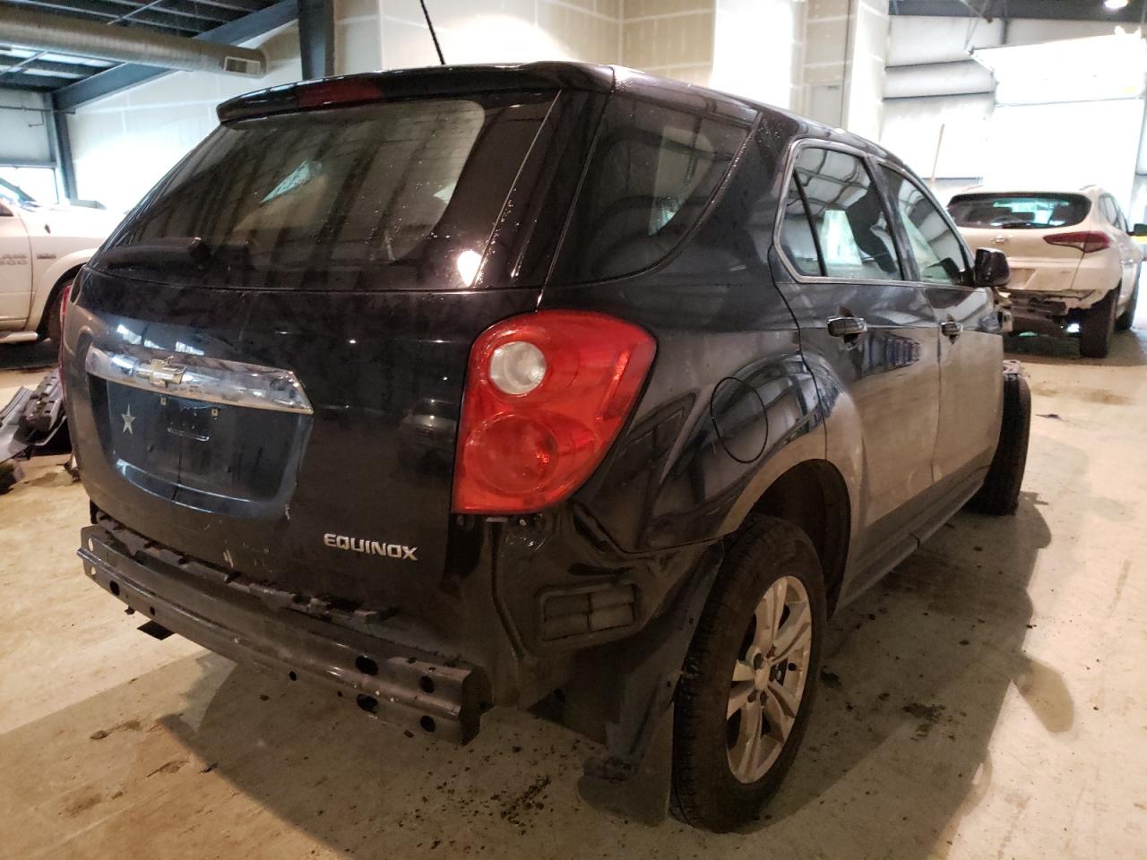 Photo 4 from auction – 2015 CHEVROLET EQUINOX LS with VIN 2GNALAEK5F6253530