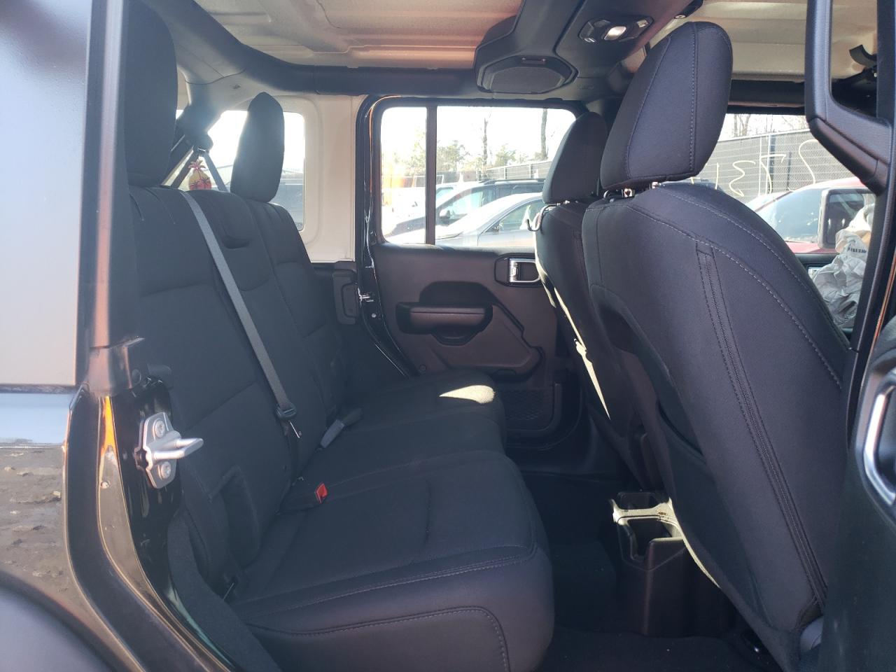 Photo 6 from auction – 2018 JEEP WRANGLER U with VIN 1C4HJXDN7JW278522