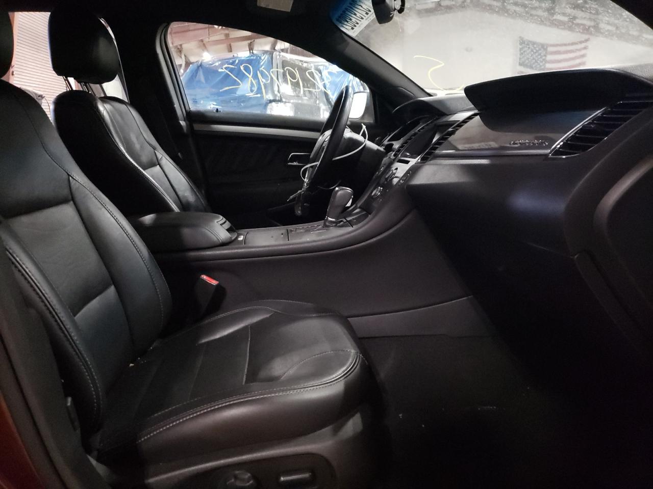 Photo 5 from auction – 2015 FORD TAURUS SEL with VIN 1FAHP2E83FG161554