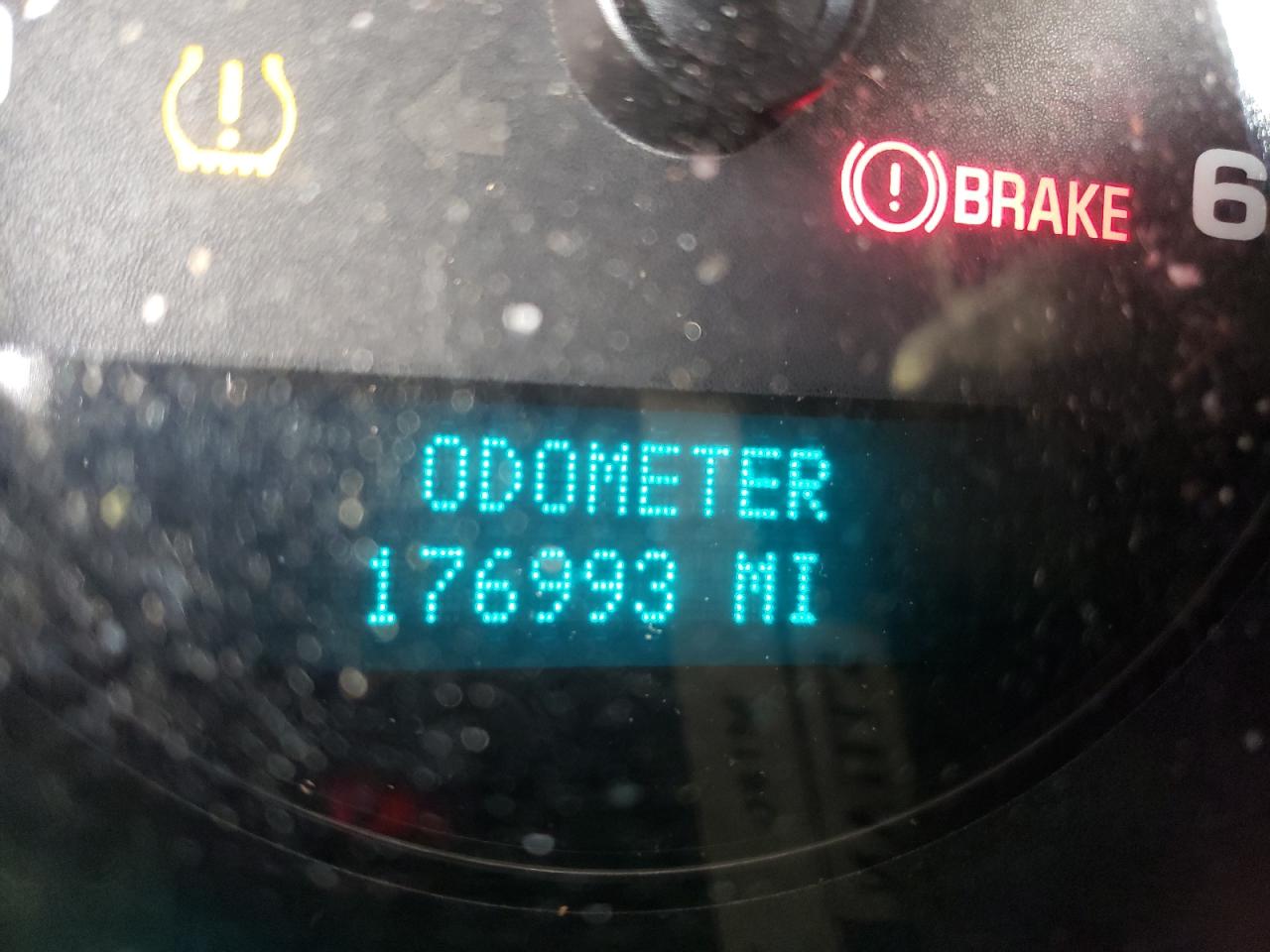Photo 8 from auction – 2007 CHEVROLET SILVERADO with VIN 1GCEK19027E535157