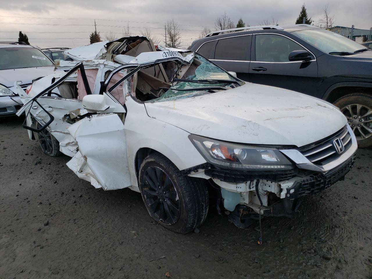 HONDA ACCORD EXL 2015 with VIN 1HGCR2F88FA044795 - Photo from auction