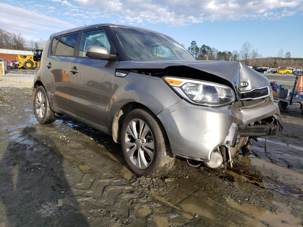 KIA SOUL + 2016 with VIN KNDJP3A57G7400635 - Photo from auction
