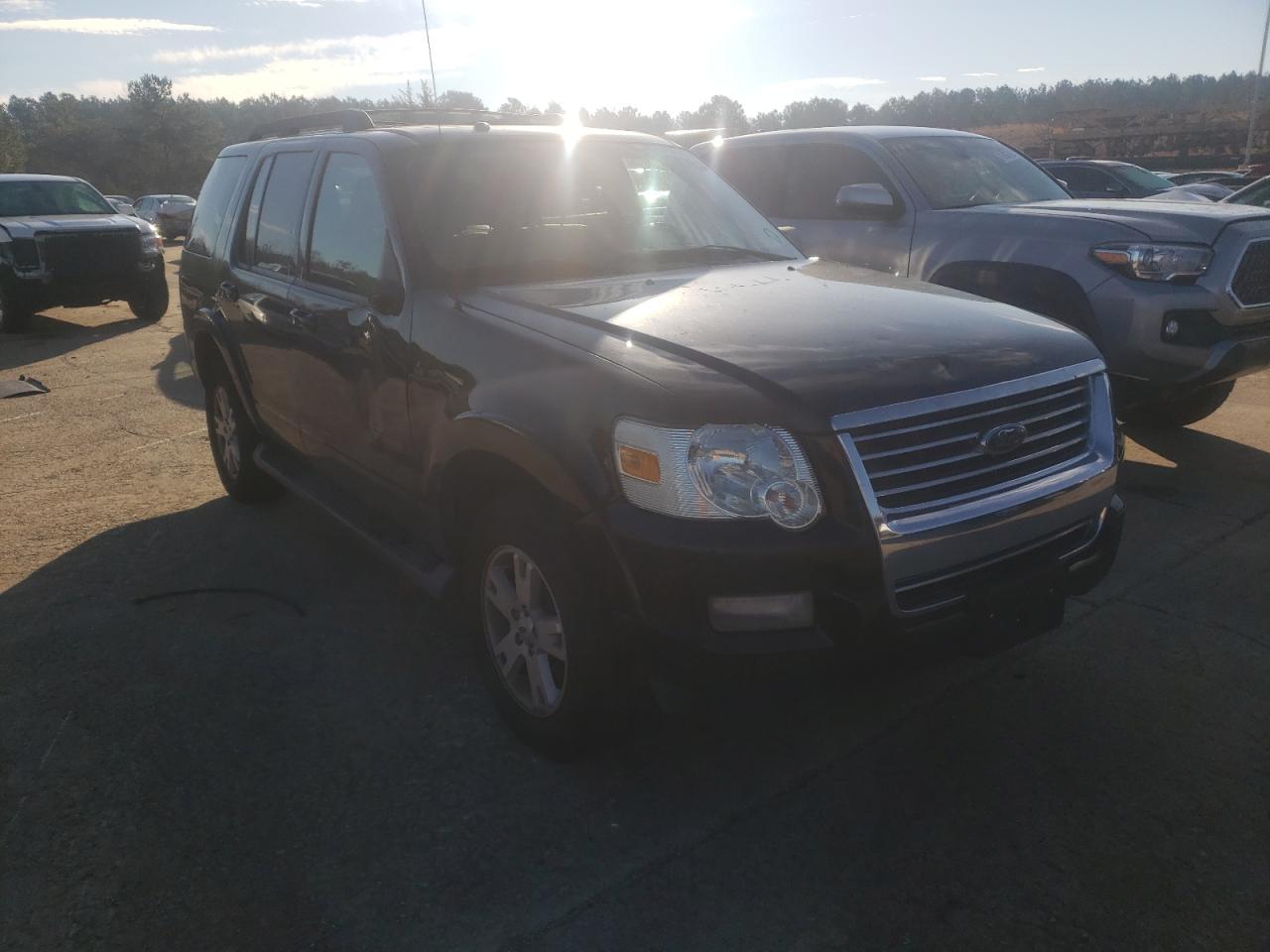 FORD EXPLORER X 2008 with VIN 1FMEU63E28UB15400 - Photo from auction