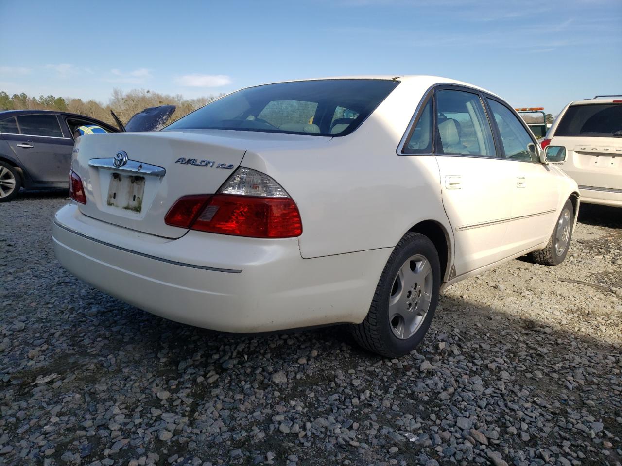 Photo 4 from auction – 2004 TOYOTA AVALON XL with VIN 4T1BF28B54U359461