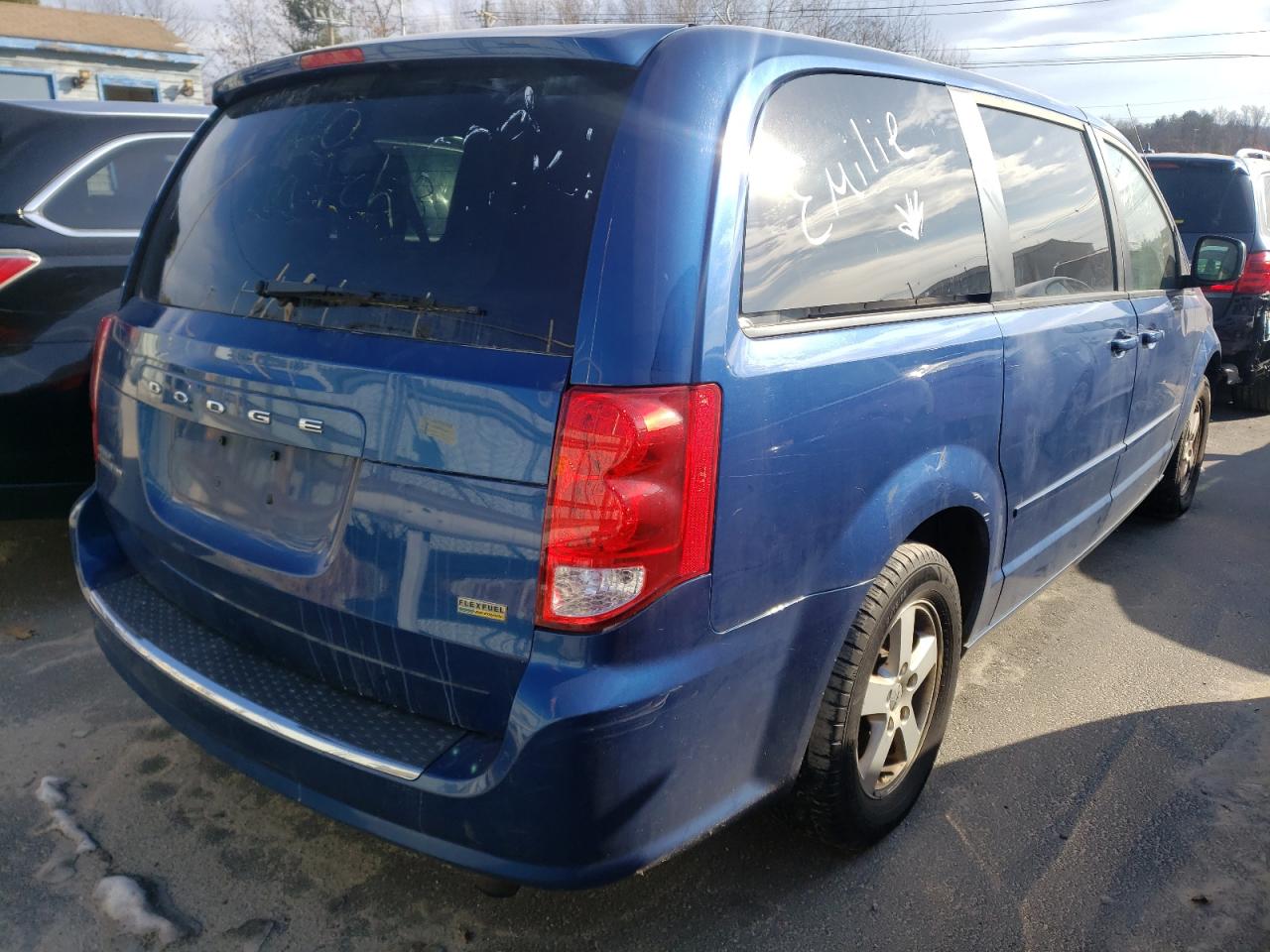 Photo 4 from auction – 2011 DODGE CARAVAN with VIN 2D4RN3DGXBR650676