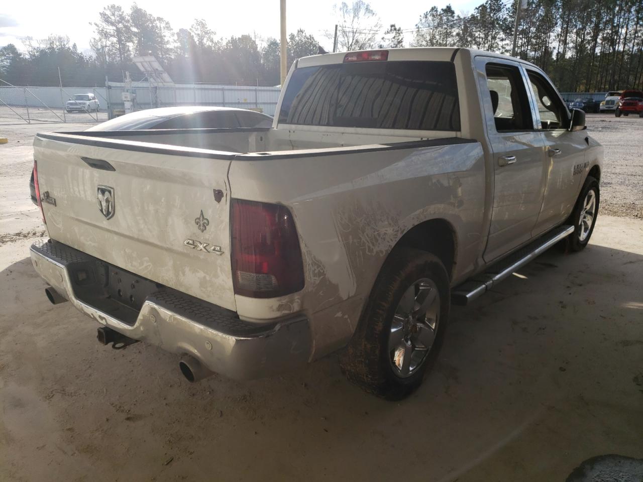 Photo 4 from auction – 2015 RAM 1500 SLT with VIN 1C6RR7LT0FS603823