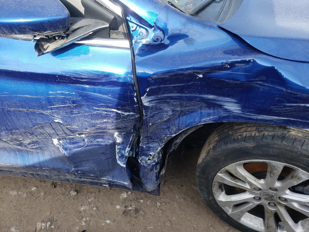Photo 9 from auction – 2015 CHRYSLER 200 LIMITE with VIN 1C3CCCAB7FN730591