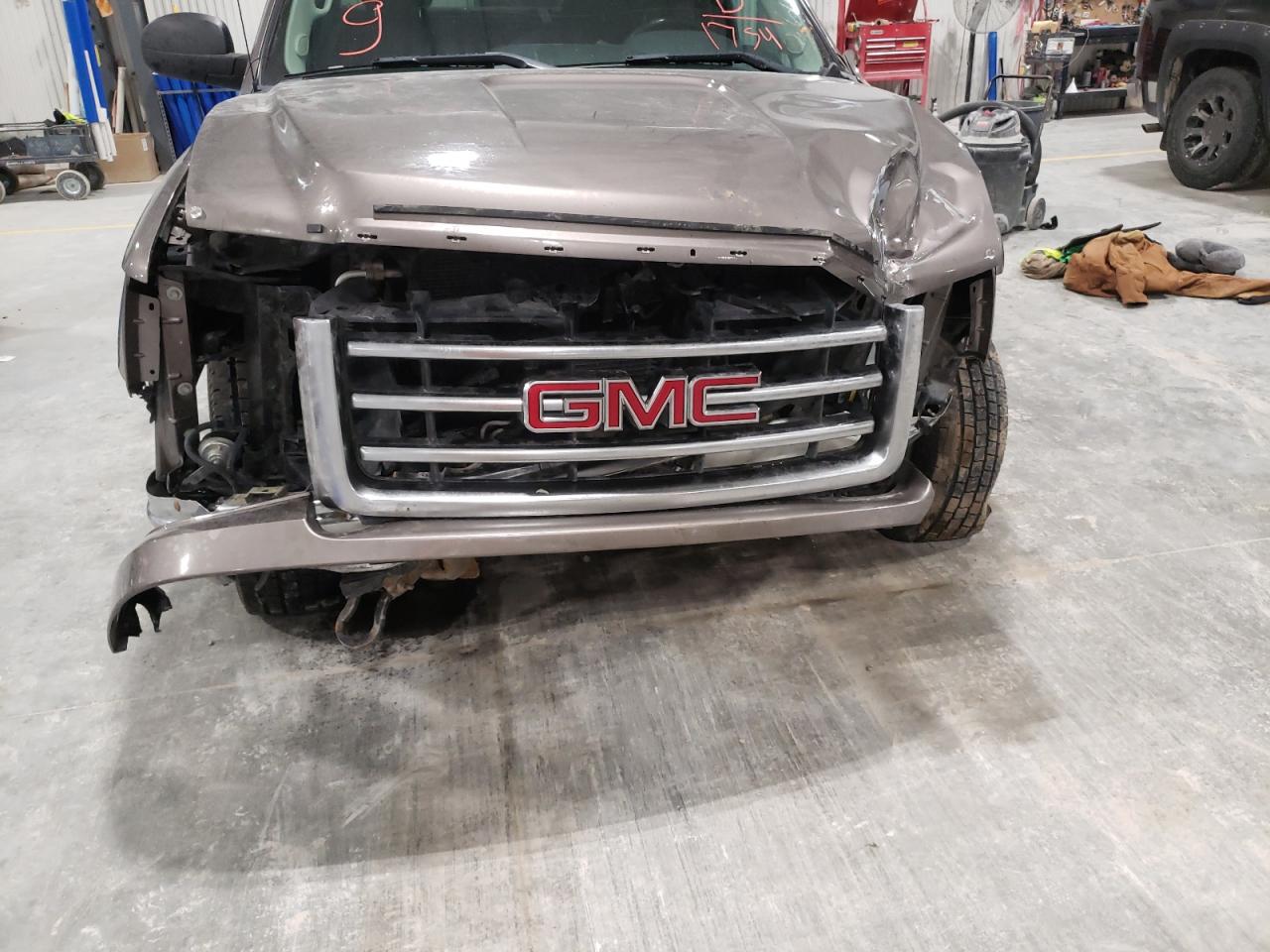 Photo 9 from auction – 2013 GMC SIERRA K15 with VIN 3GTP2VE75DG291754
