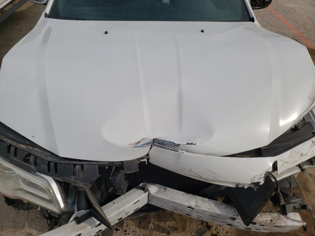 Photo 7 from auction – 2014 CHRYSLER 300C with VIN 2C3CCAEG7EH235437