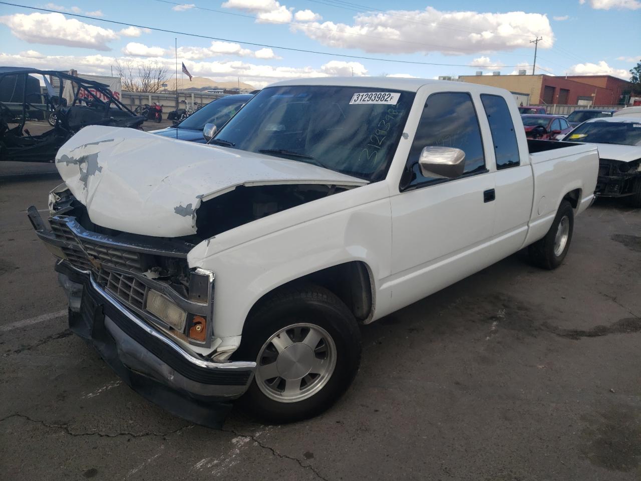 Photo 2 from auction – 1990 CHEVROLET GMT-400 C1 with VIN 2GCEC19K3L1220720