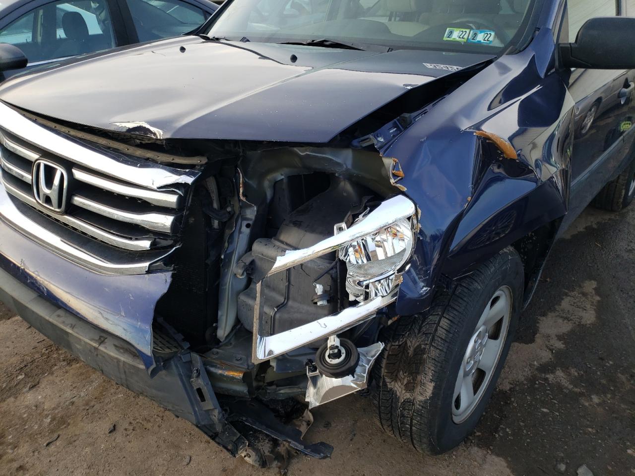 Photo 9 from auction – 2014 HONDA PILOT LX with VIN 5FNYF4H21EB047528