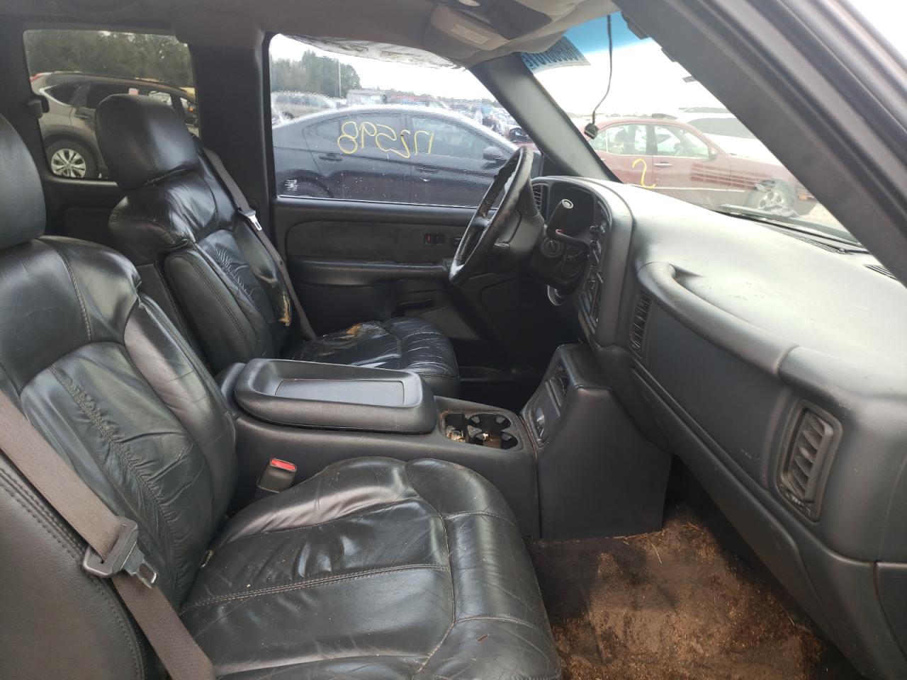 Photo 5 from auction – 2002 CHEVROLET SILVERADO with VIN 2GCEC19T721119932