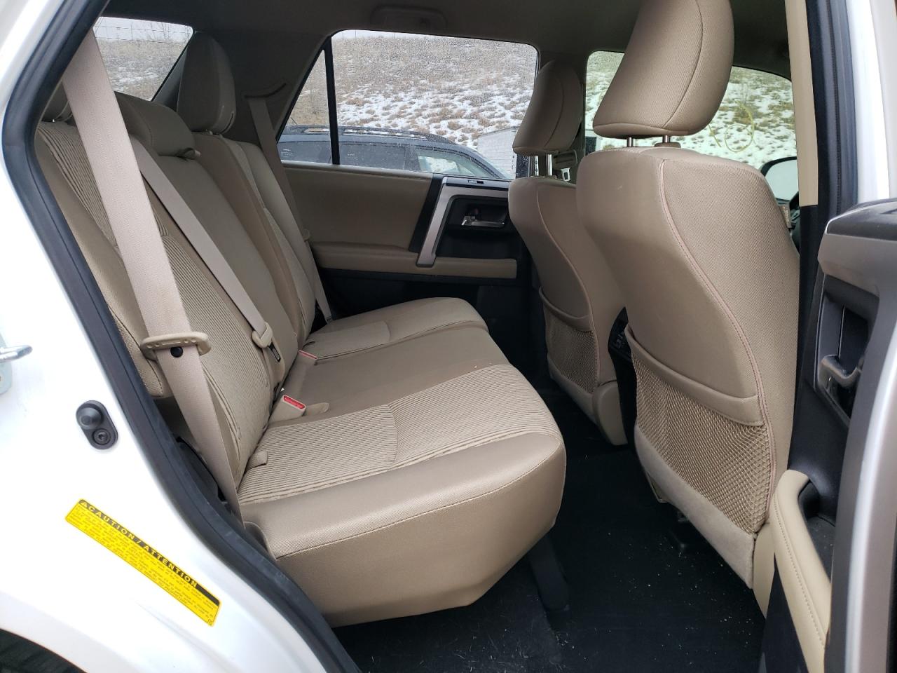Photo 6 from auction – 2015 TOYOTA 4RUNNER SR with VIN JTEBU5JR5F5210267