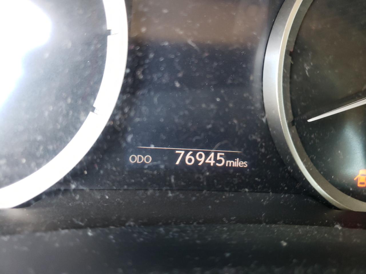 Photo 8 from auction – 2016 LEXUS IS 200T with VIN JTHBA1D22G5016106