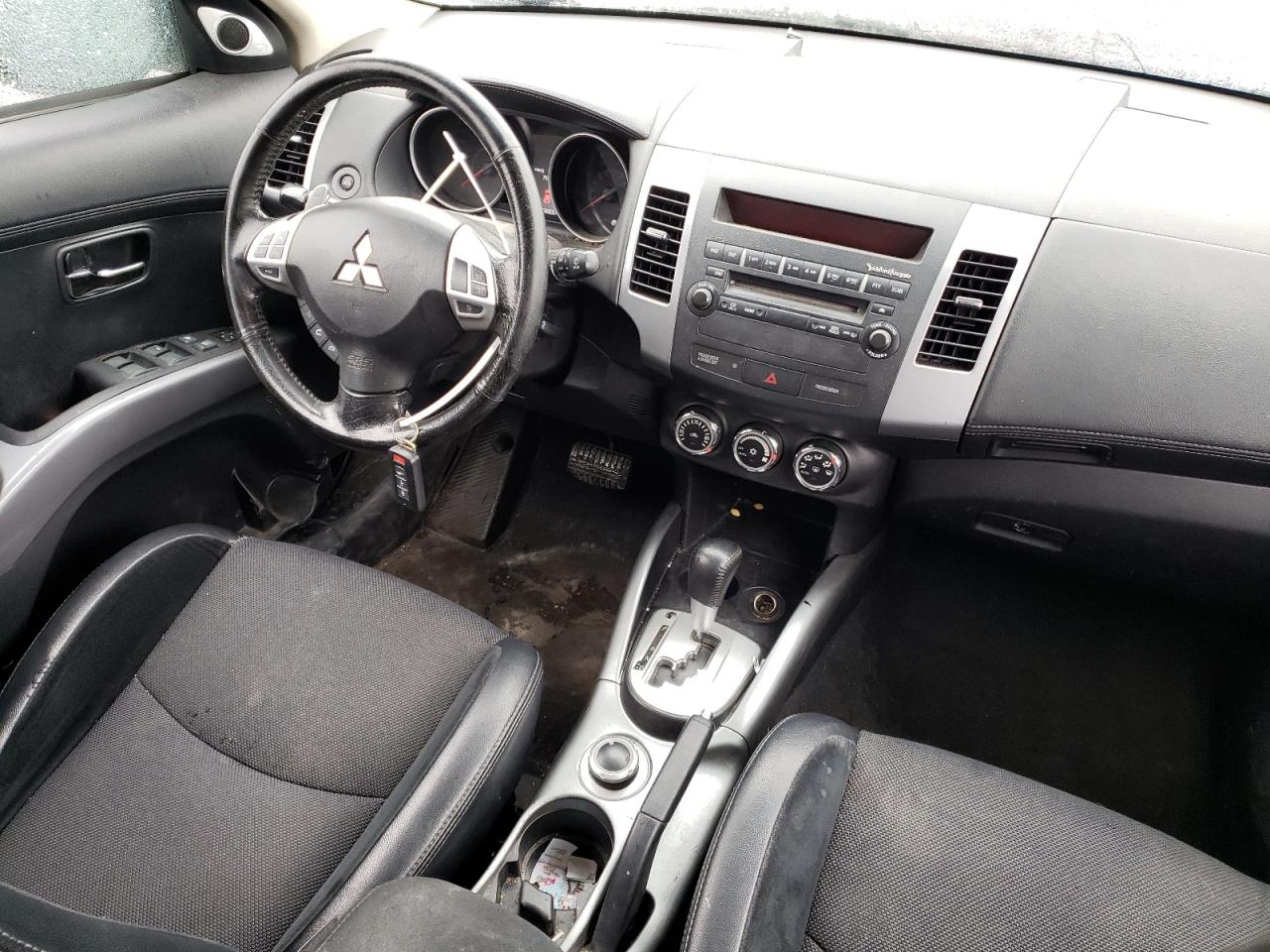 Photo 9 from auction – 2013 MITSUBISHI OUTLANDER with VIN JA4JT3AW6DU015921