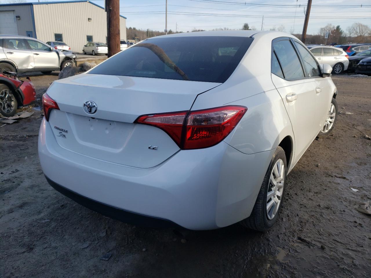Photo 4 from auction – 2017 TOYOTA COROLLA L with VIN 5YFBURHE9HP586880