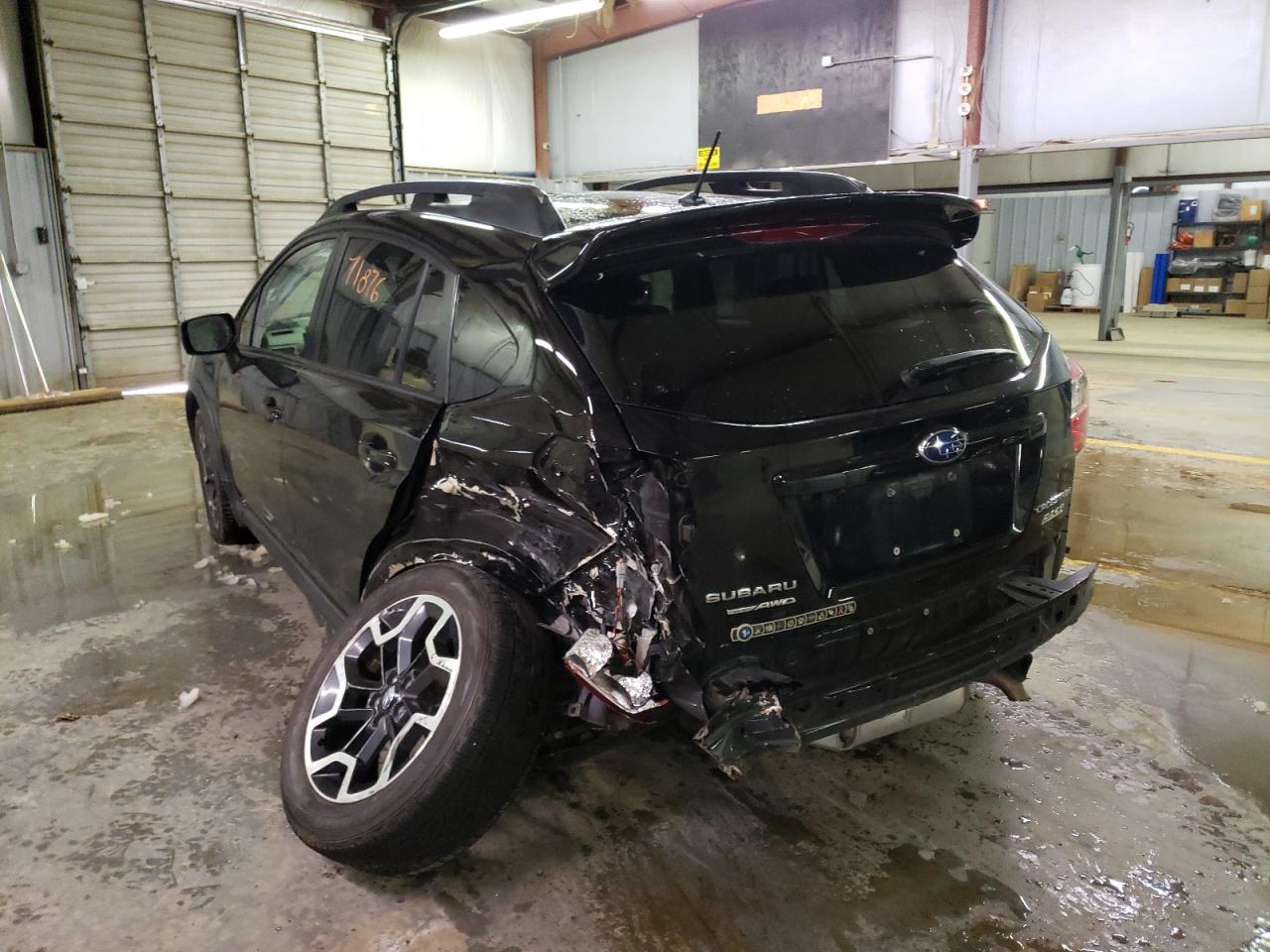 Photo 3 from auction – 2016 SUBARU CROSSTREK with VIN JF2GPABC1G8282895