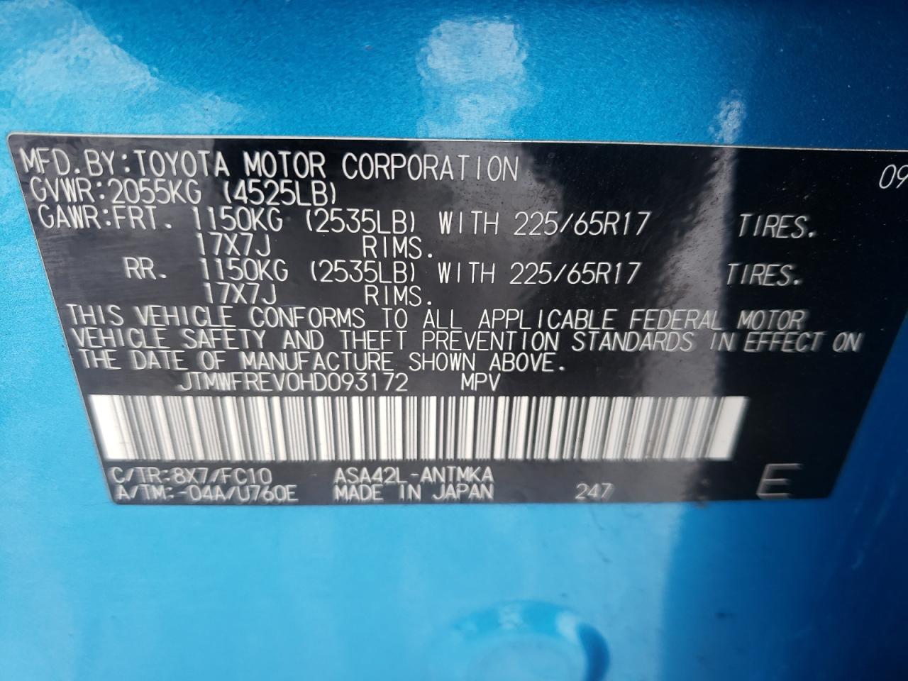 Photo 10 from auction – 2017 TOYOTA RAV4 XLE with VIN JTMWFREV0HD093172
