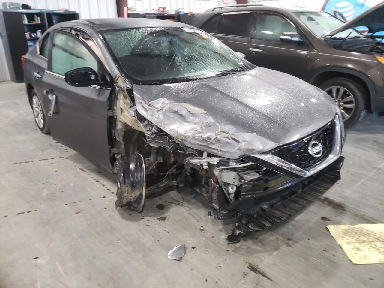 Photo 9 from auction – 2017 NISSAN SENTRA S with VIN 3N1AB7AP4HL712130
