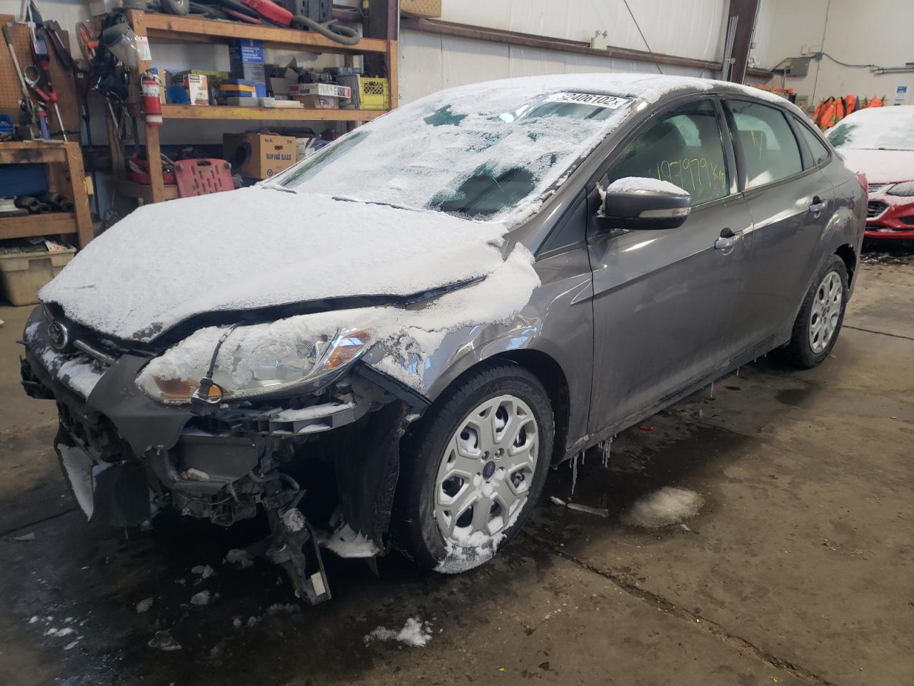 Foto 2 de la subasta – 2013 FORD FOCUS SE con VIN 1FADP3F23DL256831