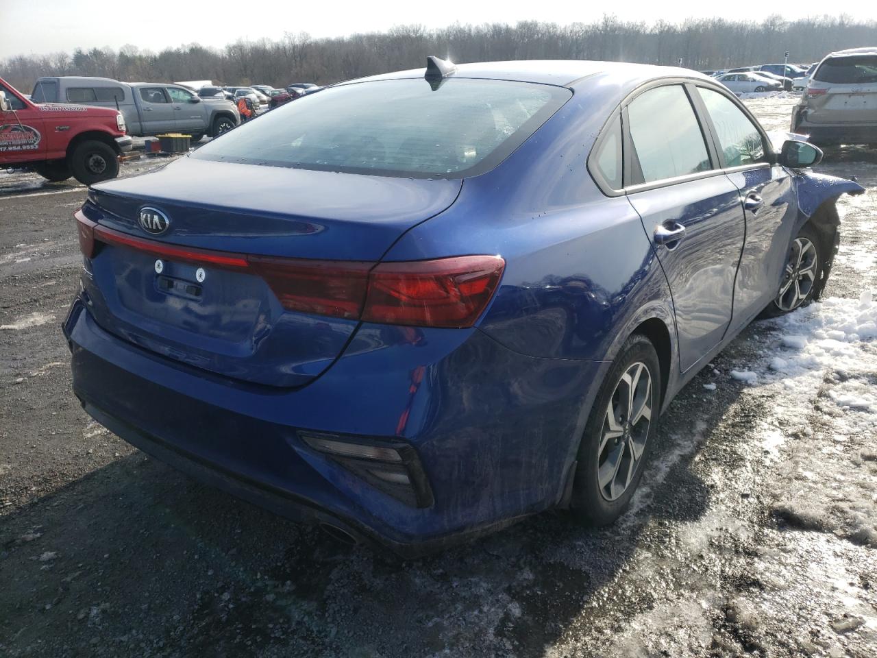 Photo 4 from auction – 2021 KIA FORTE FE with VIN 3KPF24AD3ME326028