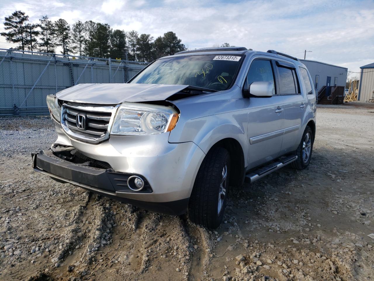 Photo 2 from auction – 2012 HONDA PILOT EXL with VIN 5FNYF3H56CB017667