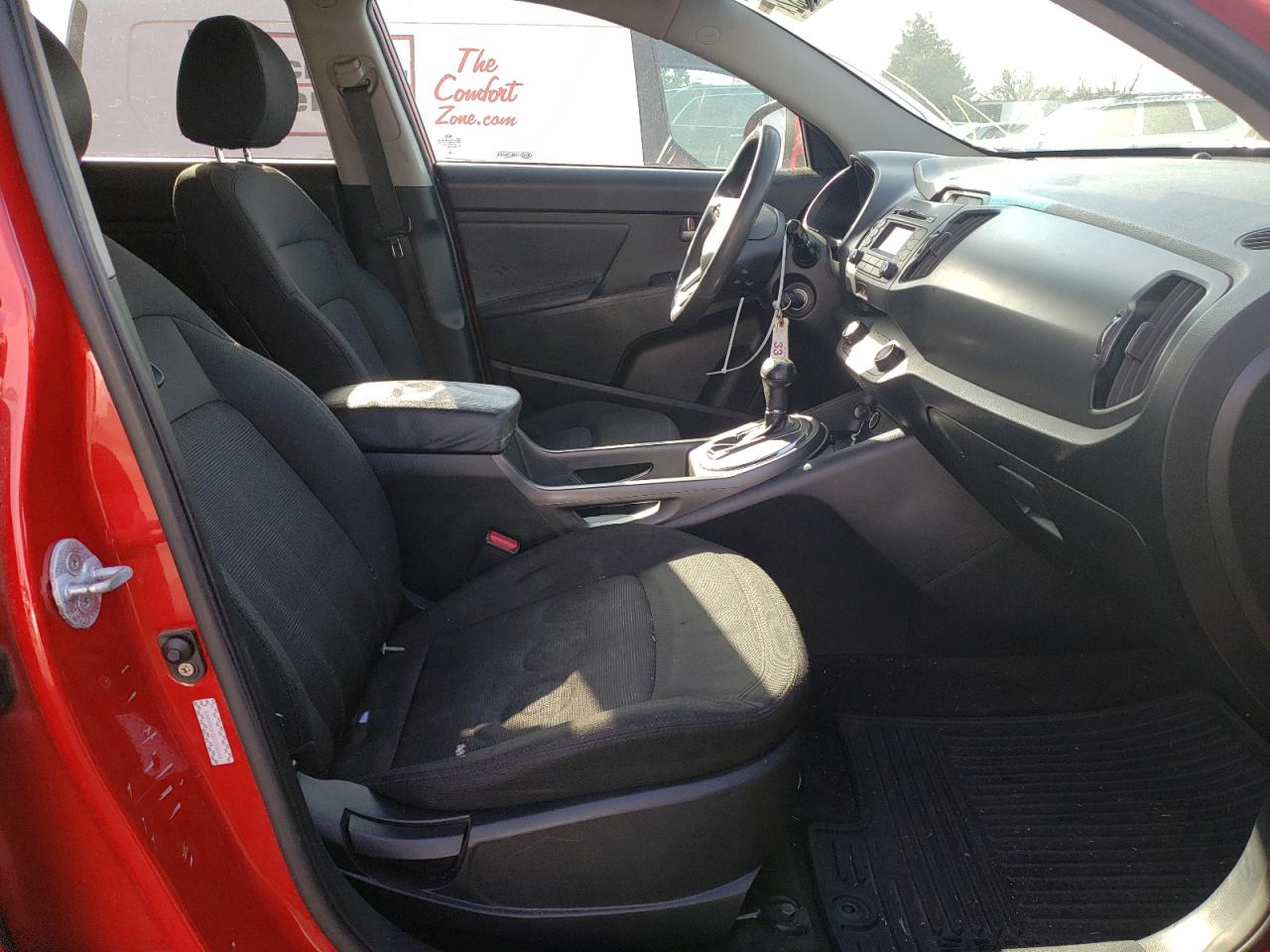 Photo 5 from auction – 2012 KIA SPORTAGE L with VIN KNDPBCA2XC7303566