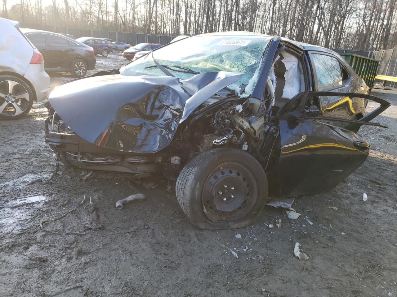 Photo 2 from auction – 2018 TOYOTA COROLLA L with VIN 2T1BURHE4JC981944