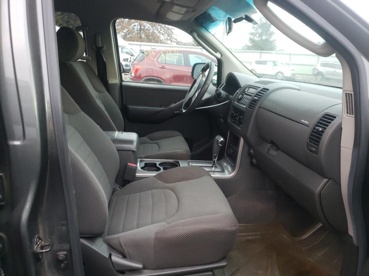 Photo 5 from auction – 2006 NISSAN PATHFINDER with VIN 5N1AR18W06C607799