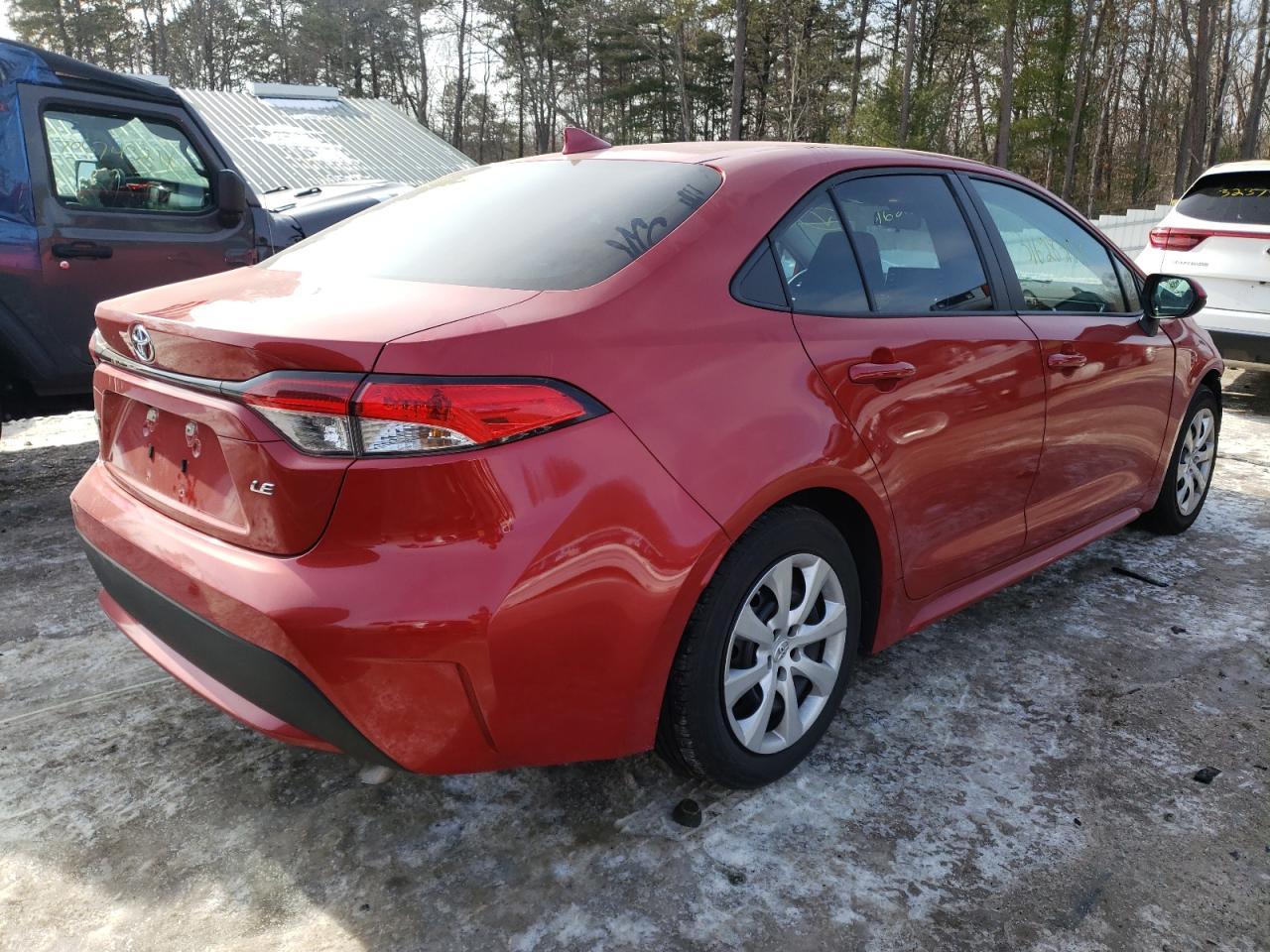 Photo 4 from auction – 2020 TOYOTA COROLLA LE with VIN 5YFEPRAE4LP047624