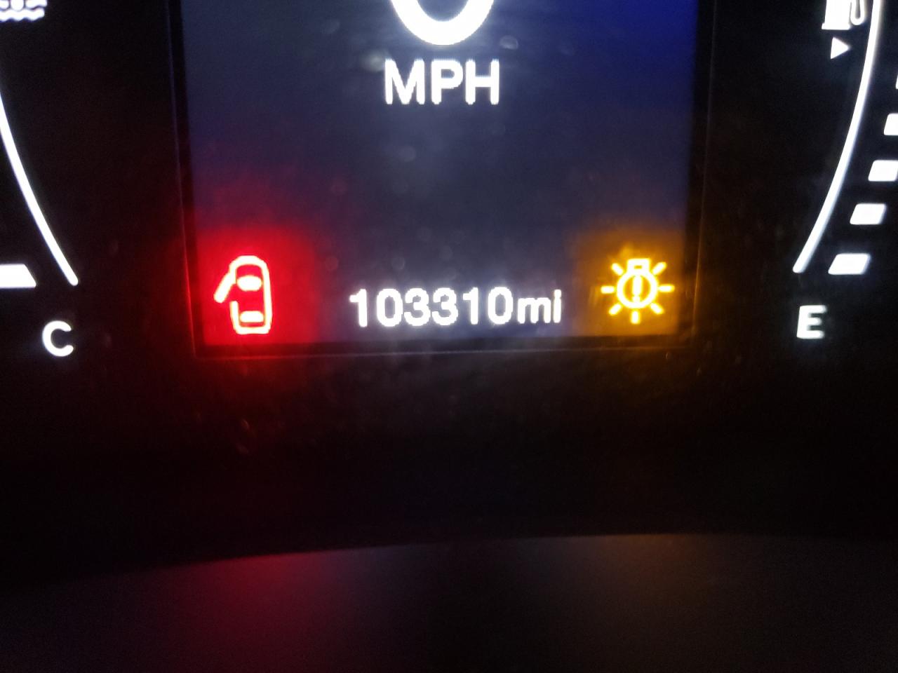 Photo 8 from auction – 2017 JEEP RENEGADE L with VIN ZACCJBBBXHPG53977