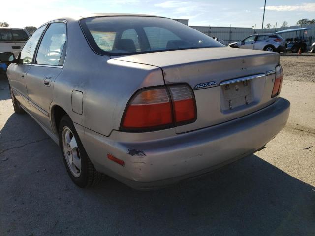Photo 3 from auction – 1997 HONDA ACCORD SE with VIN 1HGCD5603VA061271