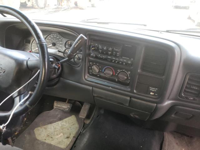 Photo 10 from auction – 2002 CHEVROLET SILVERADO with VIN 2GCEK19TX21131995