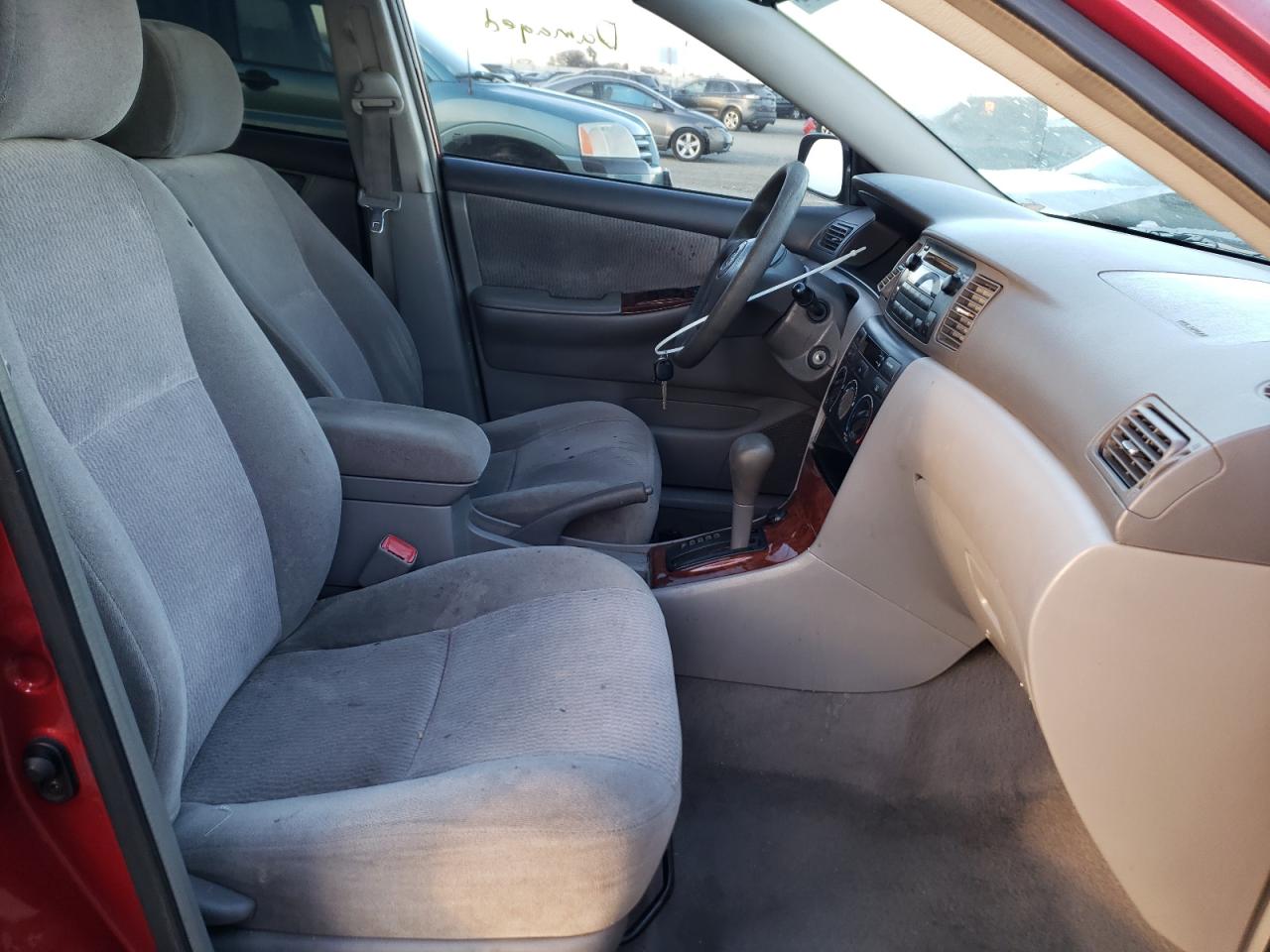 Photo 5 from auction – 2006 TOYOTA COROLLA CE with VIN 1NXBR32E06Z741786