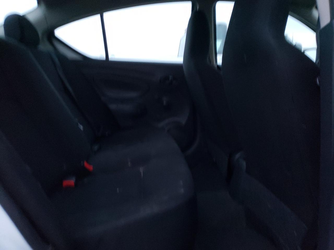 Photo 6 from auction – 2015 NISSAN VERSA S with VIN 3N1CN7AP8FL824359