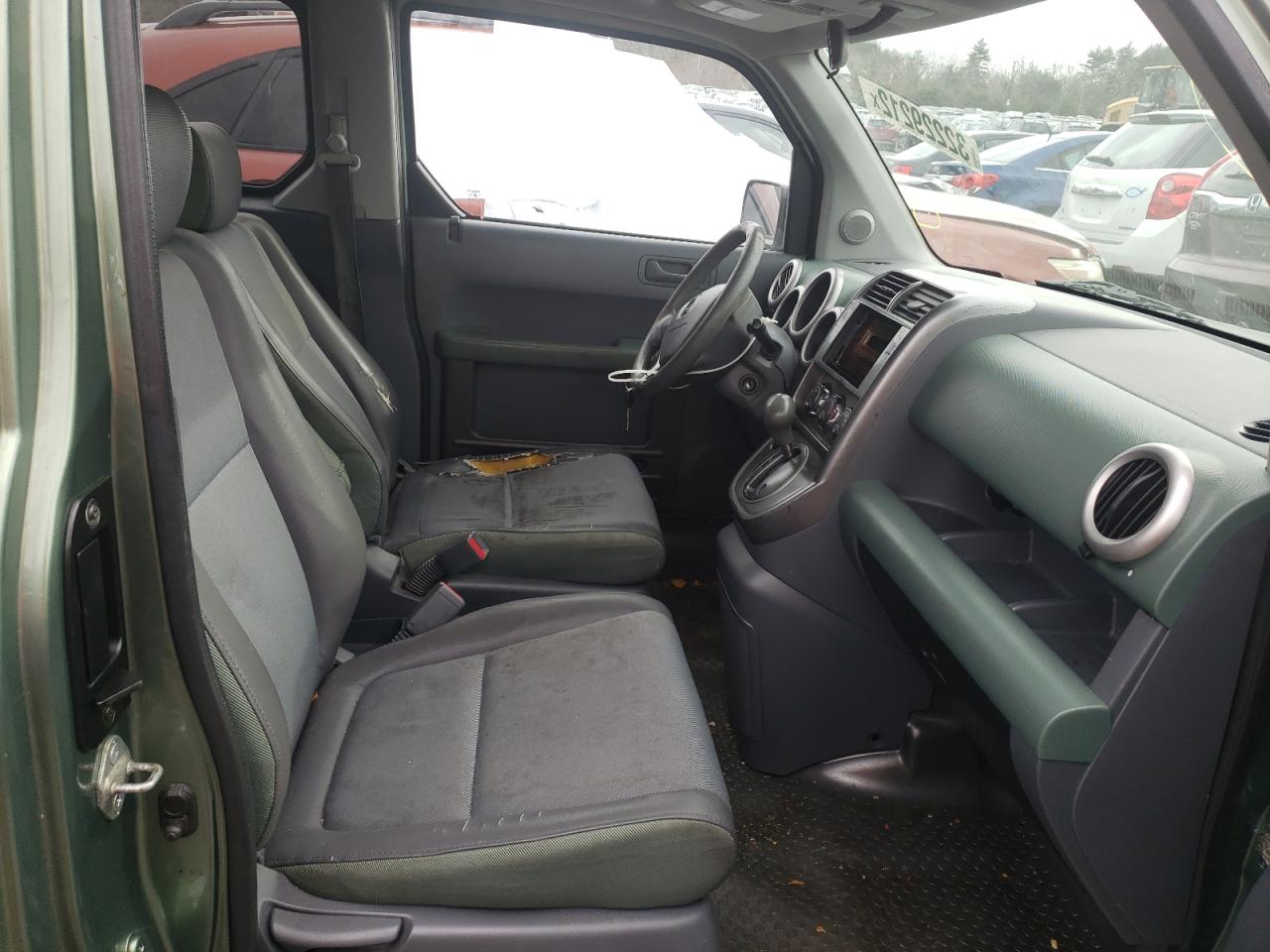 Photo 5 from auction – 2003 HONDA ELEMENT EX with VIN 5J6YH28593L033440
