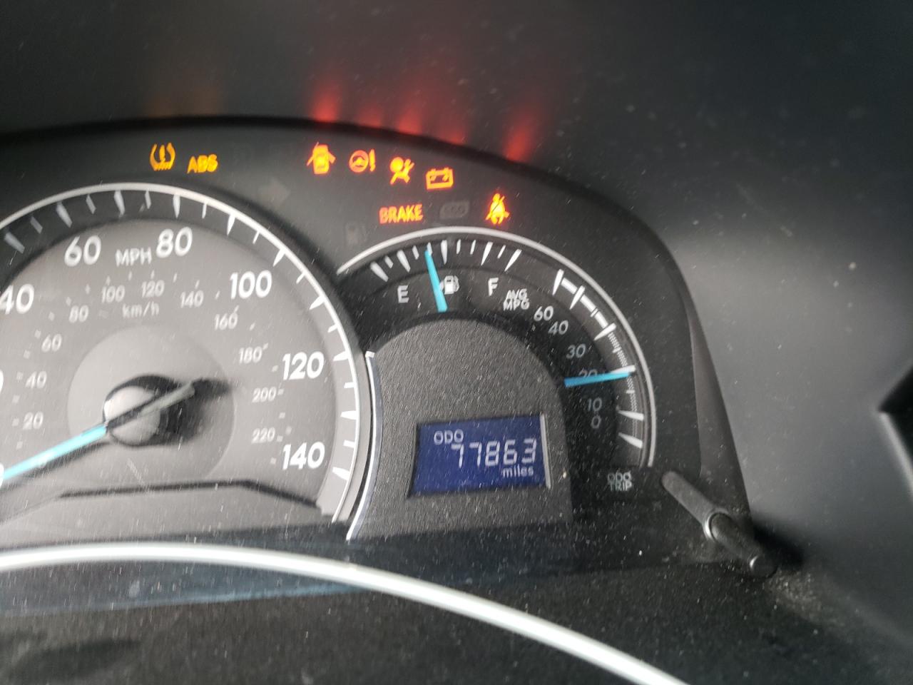 Photo 8 from auction – 2014 TOYOTA CAMRY L with VIN 4T4BF1FK5ER437340