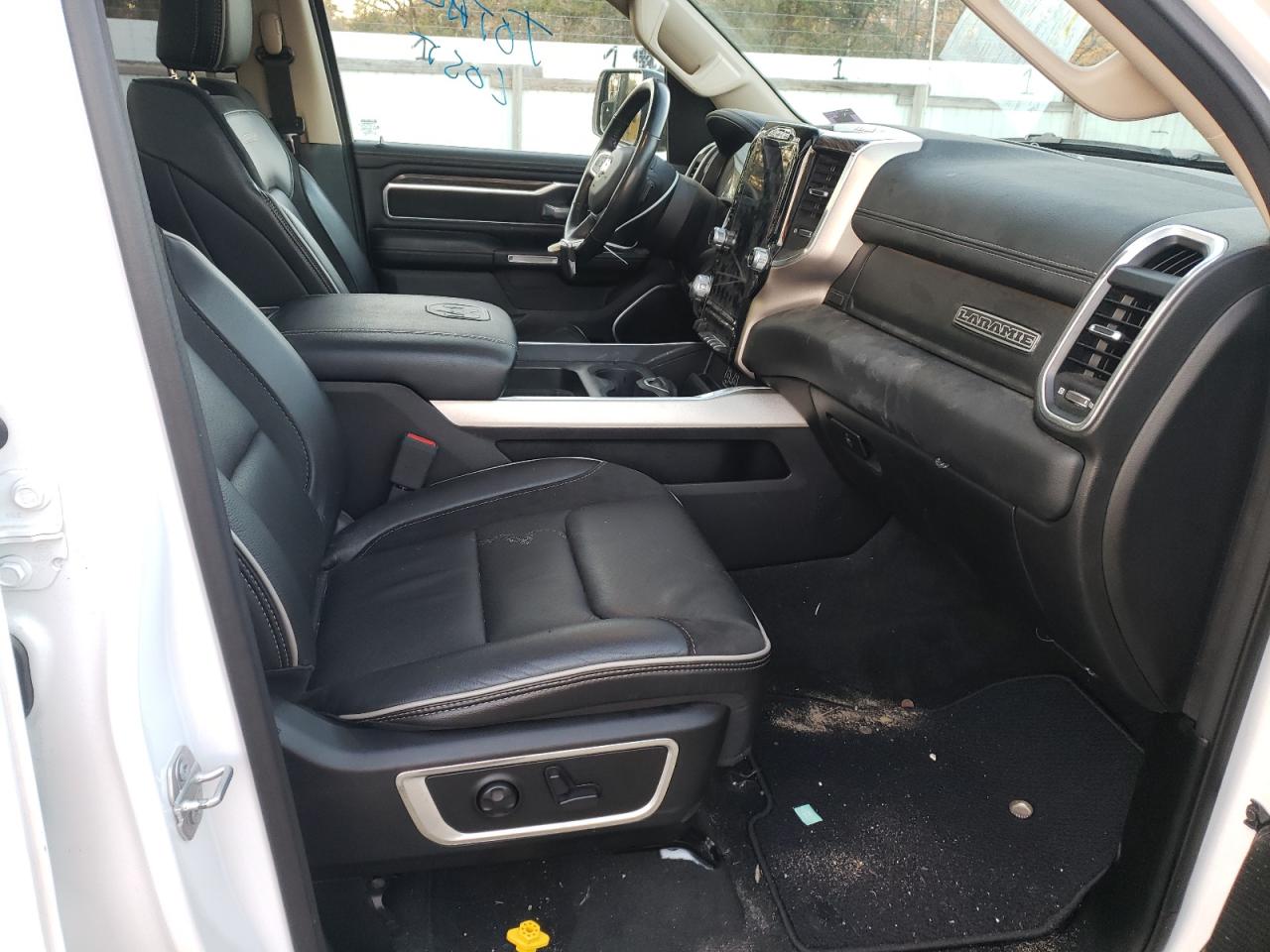Photo 5 from auction – 2020 RAM 1500 LARAM with VIN 1C6SRFJM9LN222862