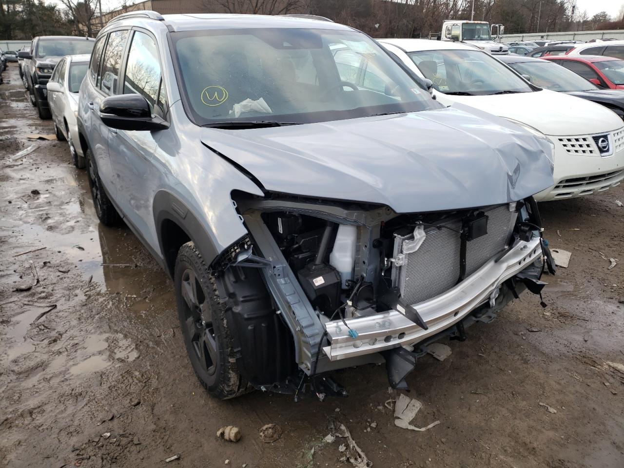 Photo 9 from auction – 2022 HONDA PILOT TRAI with VIN 5FNYF6H81NB023276