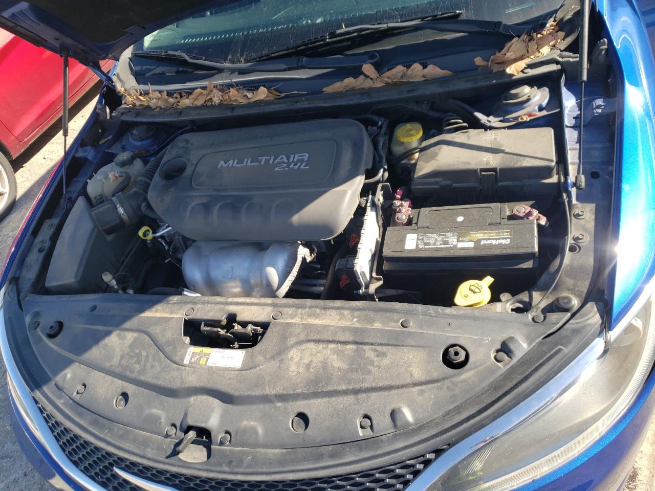 Photo 7 from auction – 2015 CHRYSLER 200 LIMITE with VIN 1C3CCCAB7FN631124