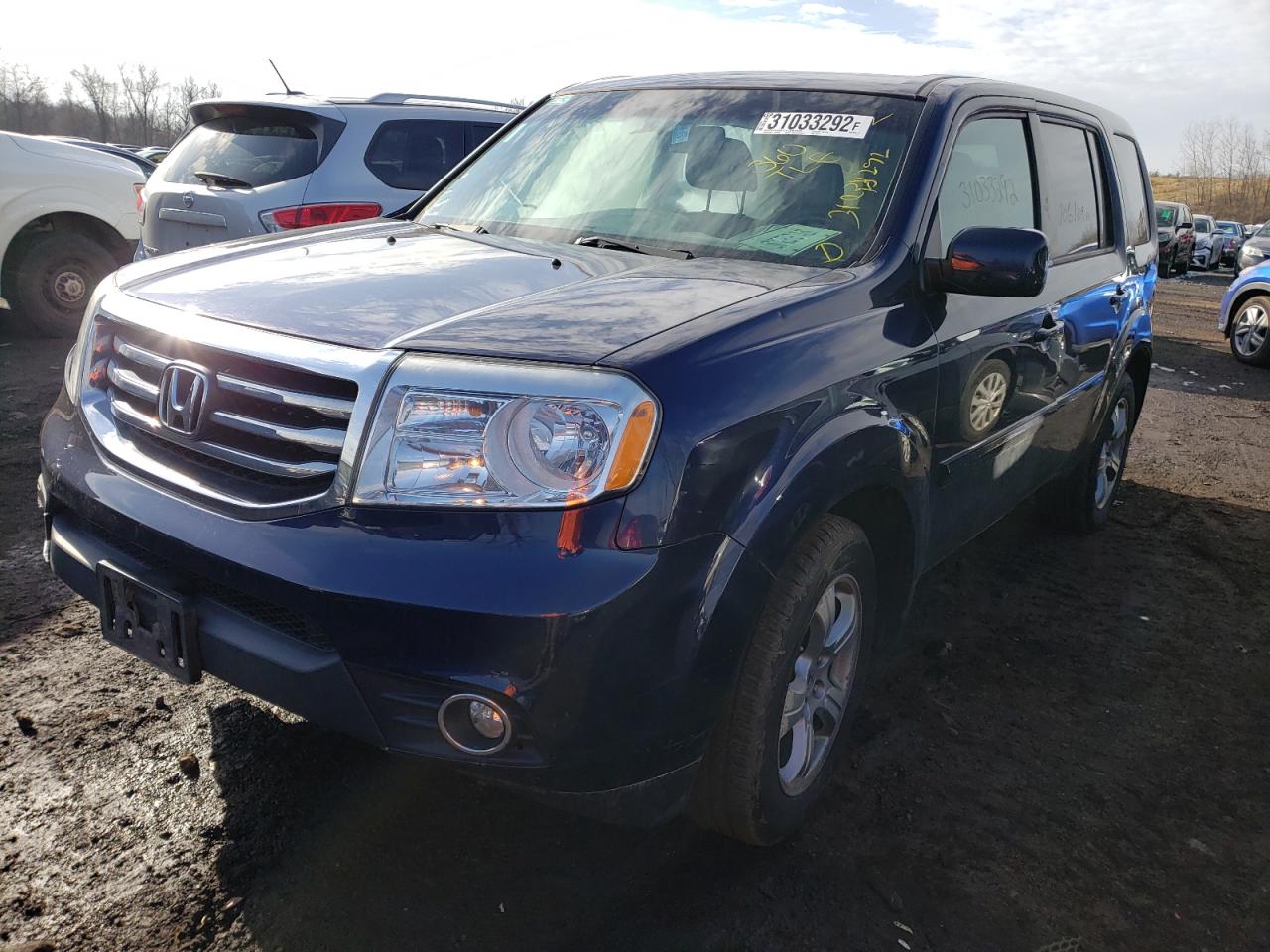 Фото 2 с аукциона – 2014 HONDA PILOT EXL с VIN 5FNYF4H50EB024879