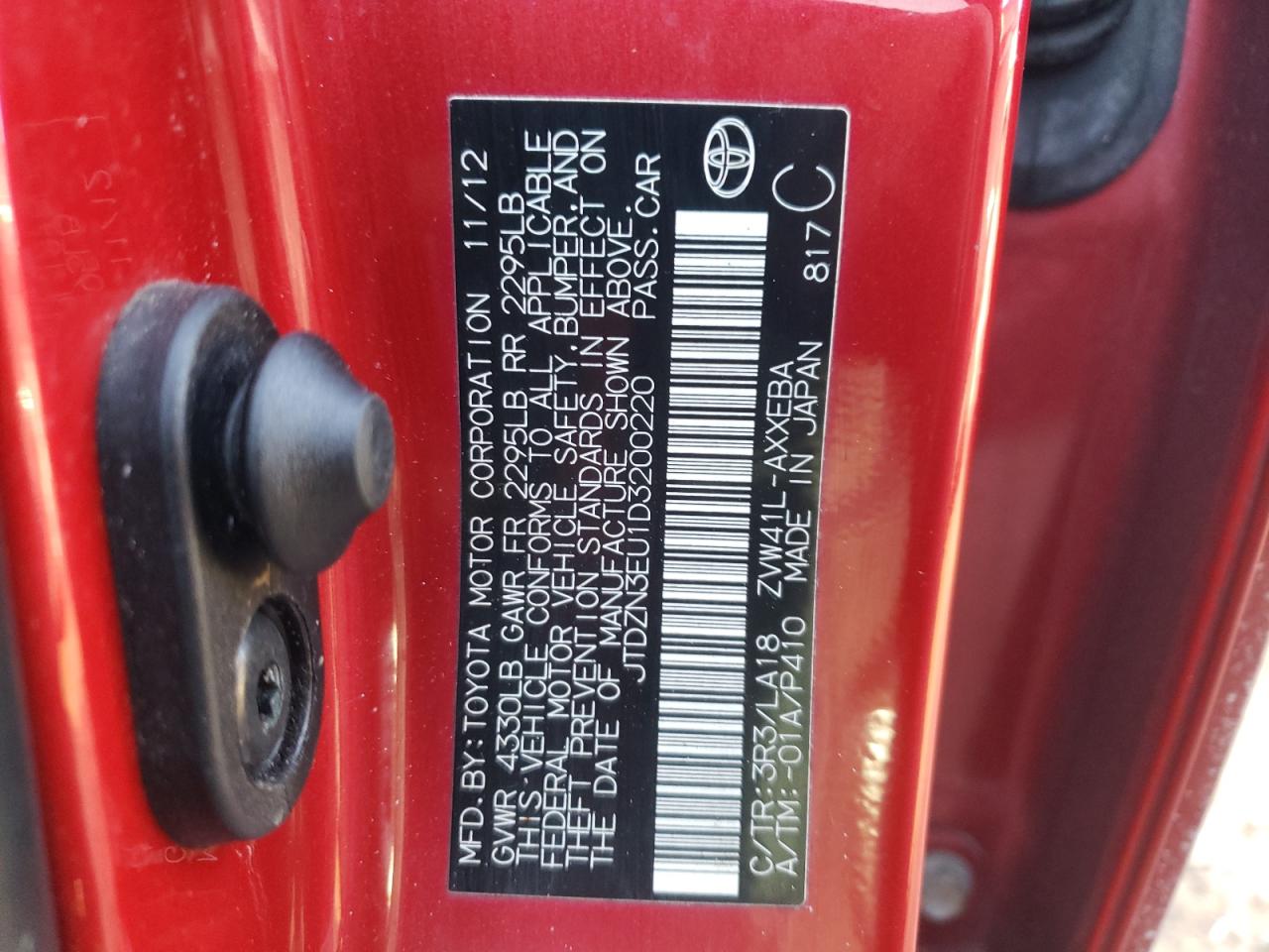 Photo 10 from auction – 2013 TOYOTA PRIUS V with VIN JTDZN3EU1D3200220