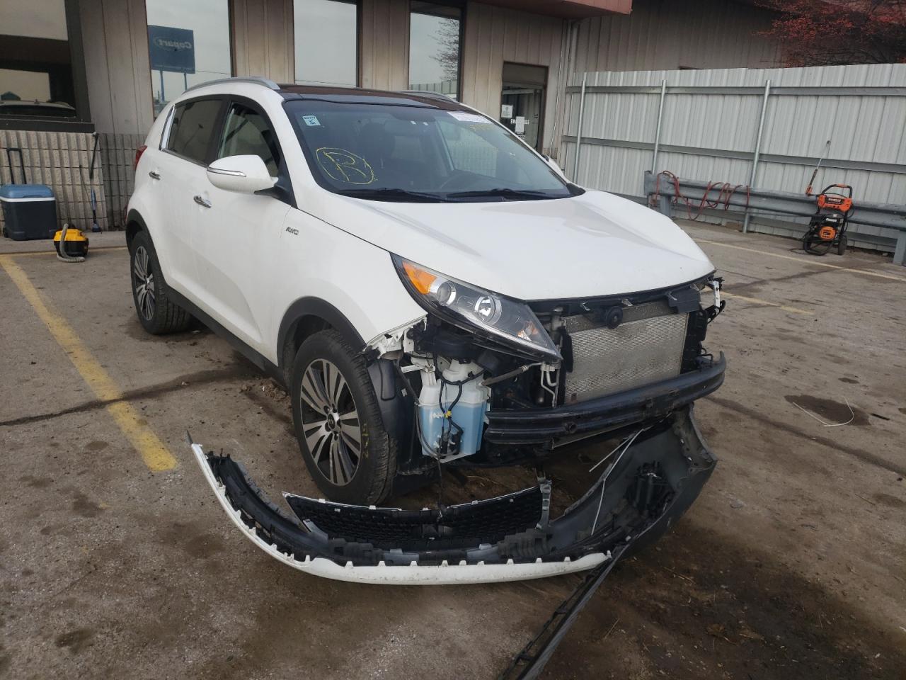 KIA SPORTAGE E 2016 with VIN KNDPCCAC4G7835097 - Photo from auction