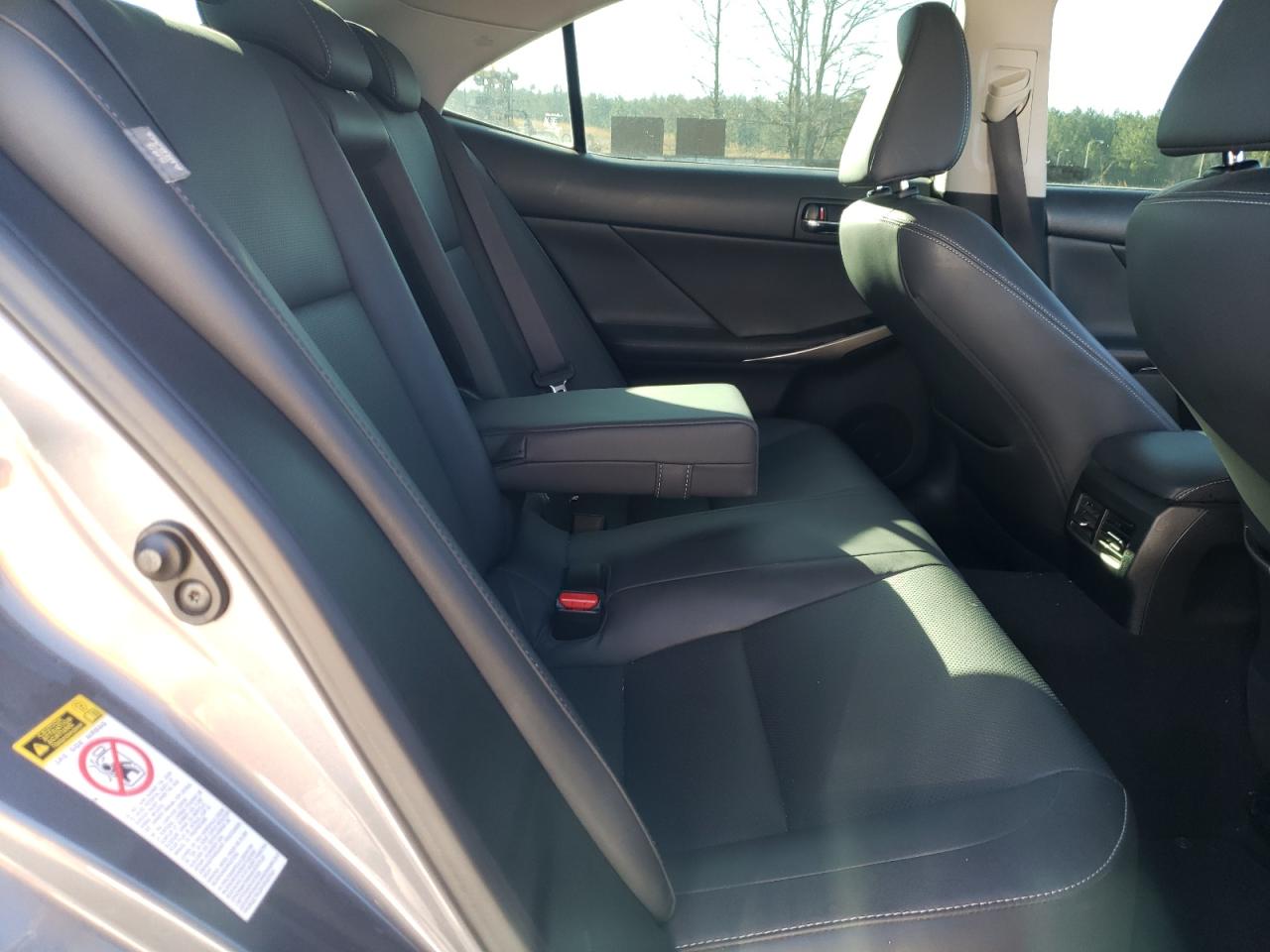 Photo 6 from auction – 2015 LEXUS IS 250 with VIN JTHBF1D23F5049941