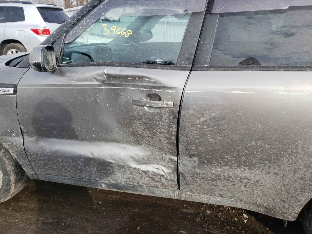 Photo 9 from auction – 2015 KIA SOUL with VIN KNDJN2A27F7115163