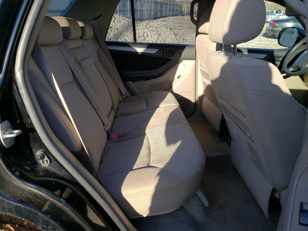 Photo 6 from auction – 2007 TOYOTA 4RUNNER SR with VIN JTEZU14R178076389