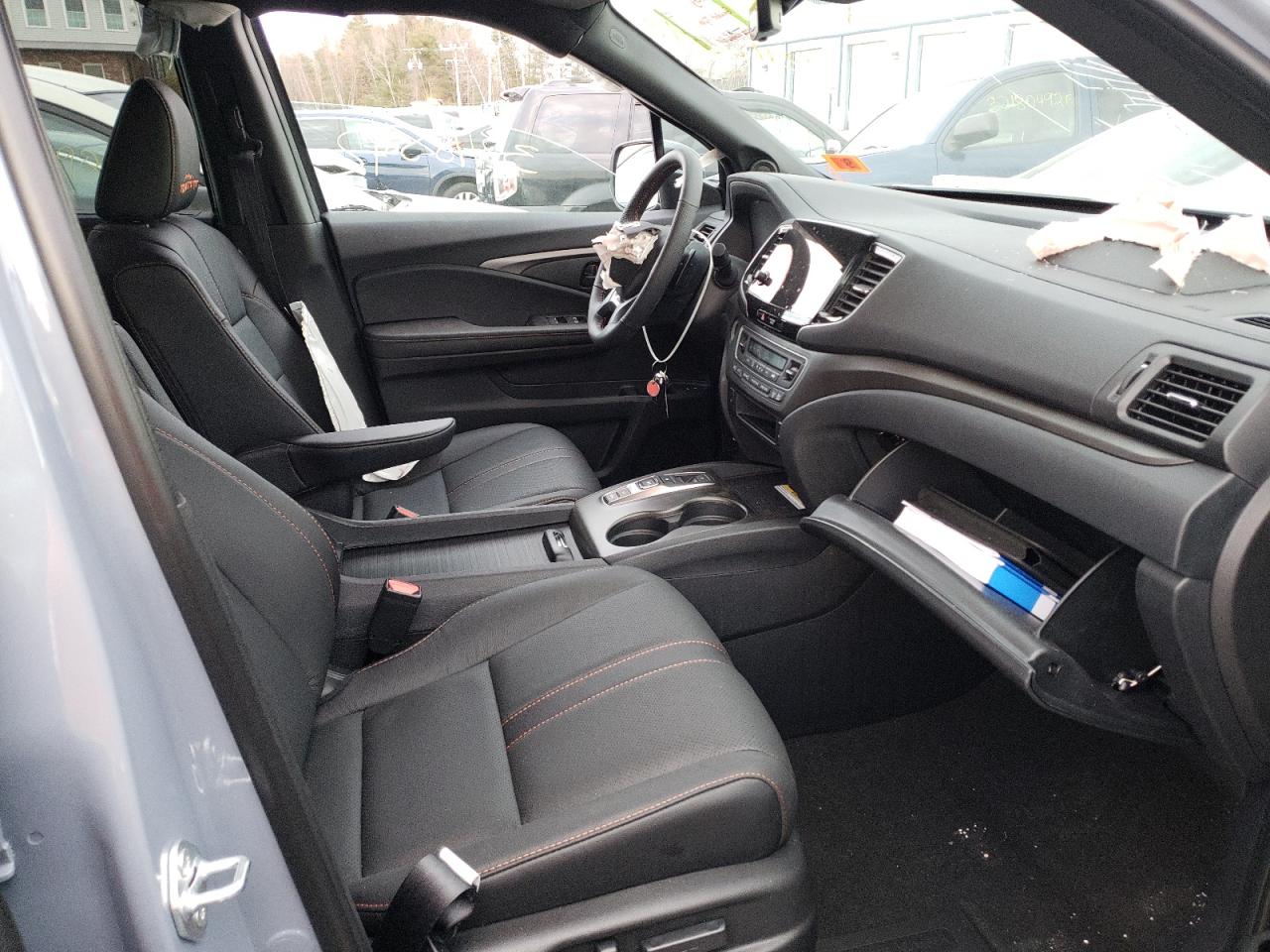 Photo 5 from auction – 2022 HONDA PILOT TRAI with VIN 5FNYF6H81NB023276